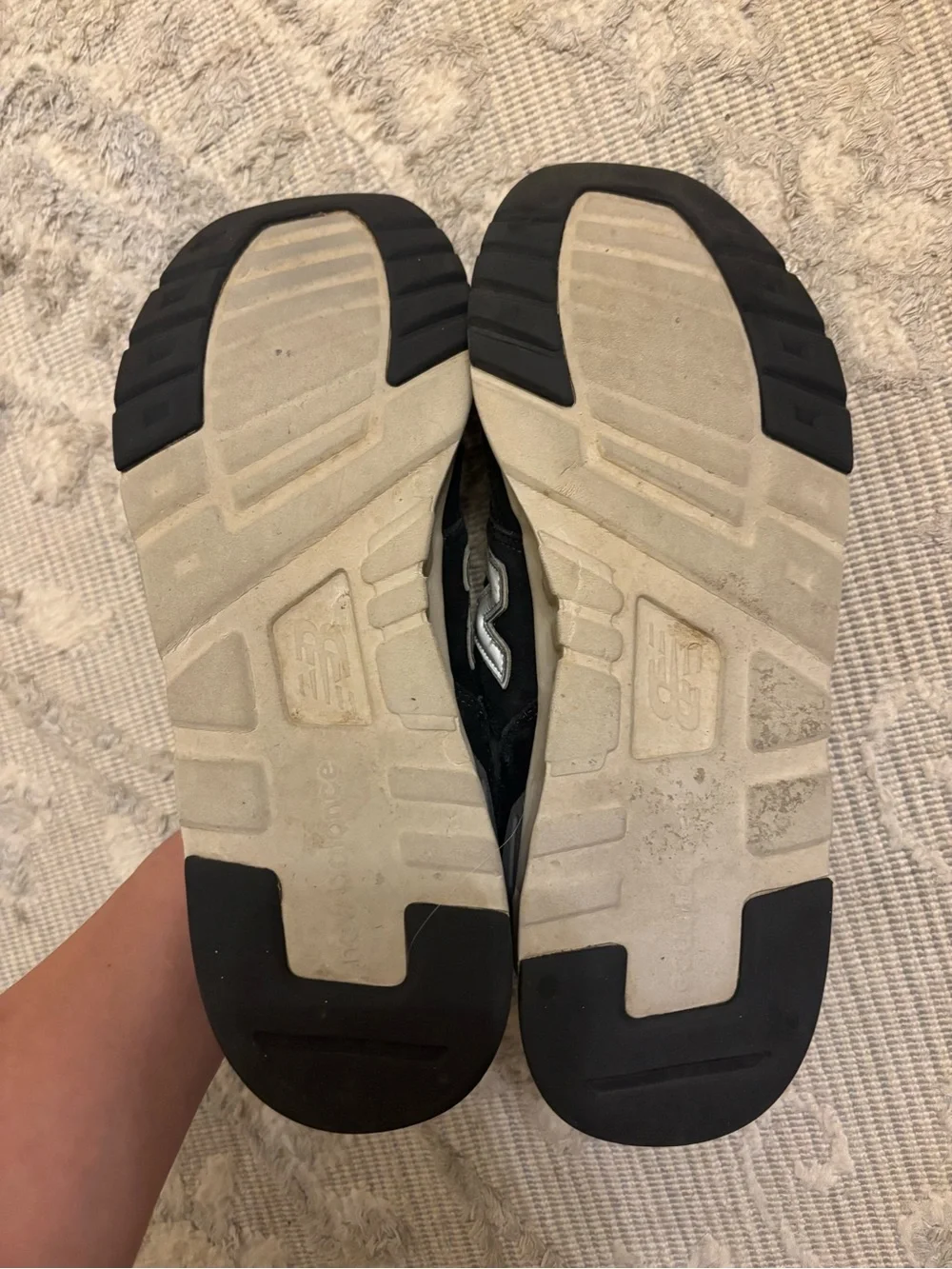 New Balance Men's Black & Gray Casual Lace-Up Sneakers - Picture 4 of 6